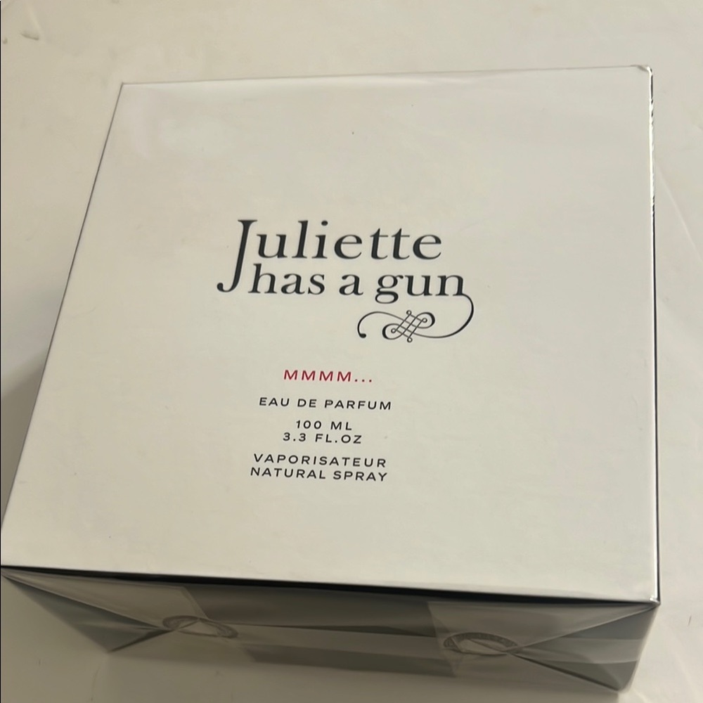 JULIETTE HAS A GUN EAU DE PARFUM 100ml 3.3 fl. oz VAPORISATEUR NATURAL SPRAY‎